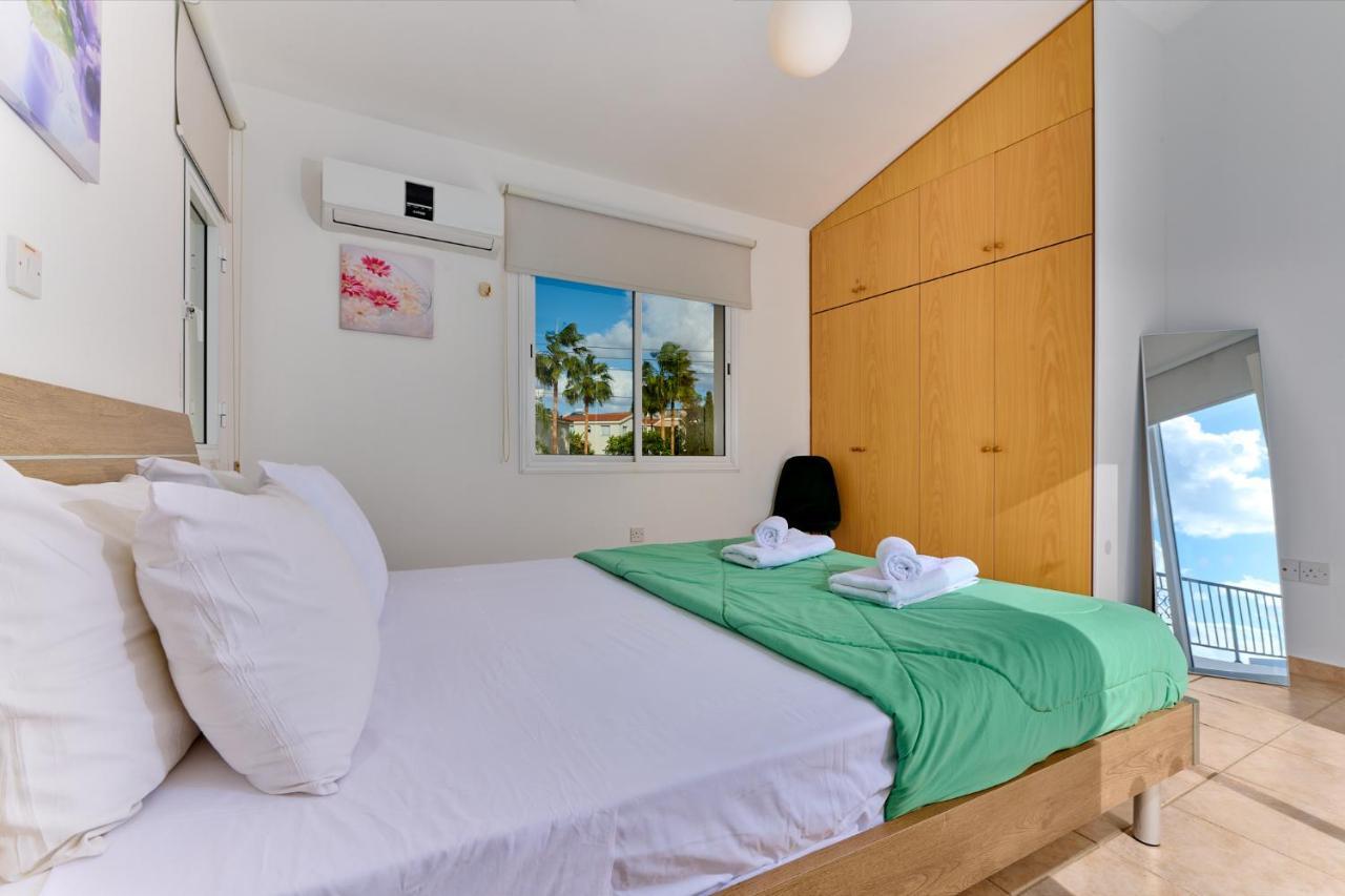 Villa Shiva By Ezoria Villas Coral Bay Exterior photo